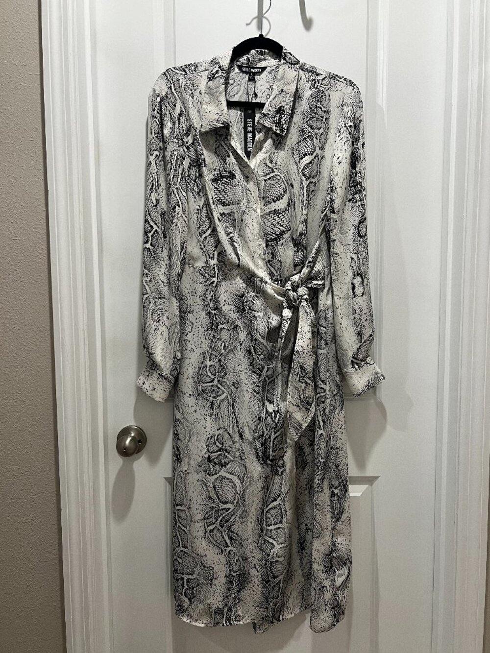 NWT Steve Madden Snake Print Tie Waist Midi Dress - Size L